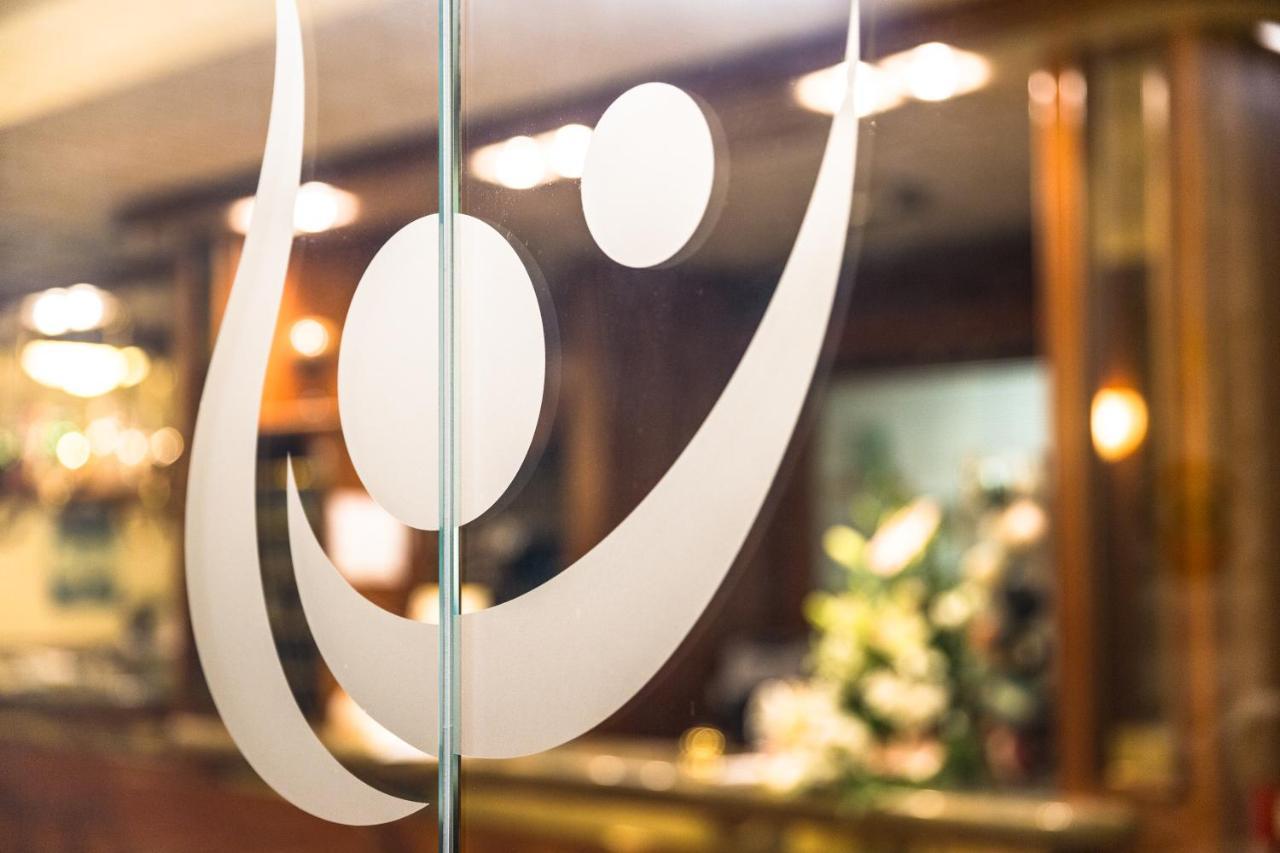 Corallo Wellness Hotel Диано Марина Екстериор снимка